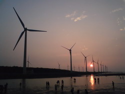 夕陽果然是超美的啦~~ 夕陽果然是超美的啦~~